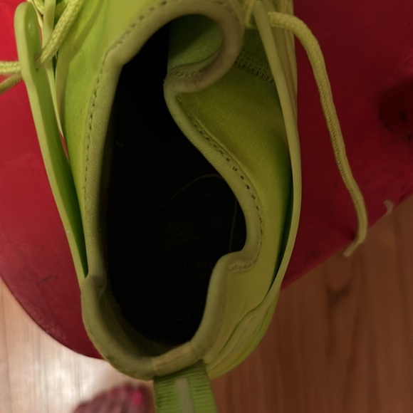 Nike lime green - Picture 4 of 5